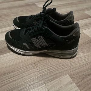 New Balance 920